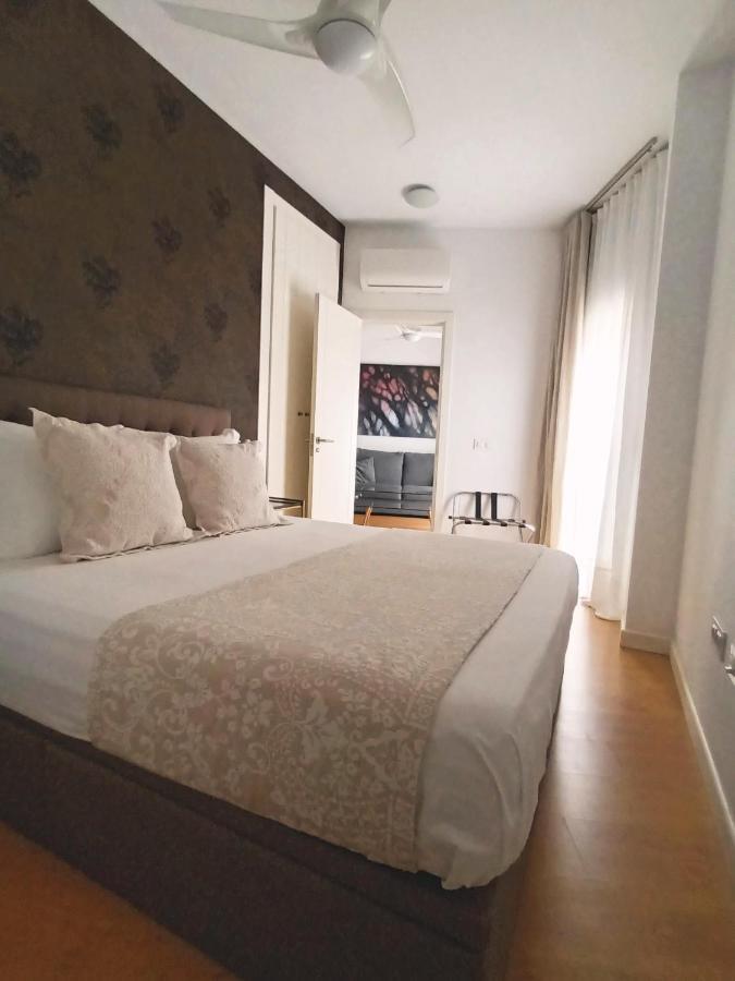 Apartamento Barrio Picasso Málaga Esterno foto