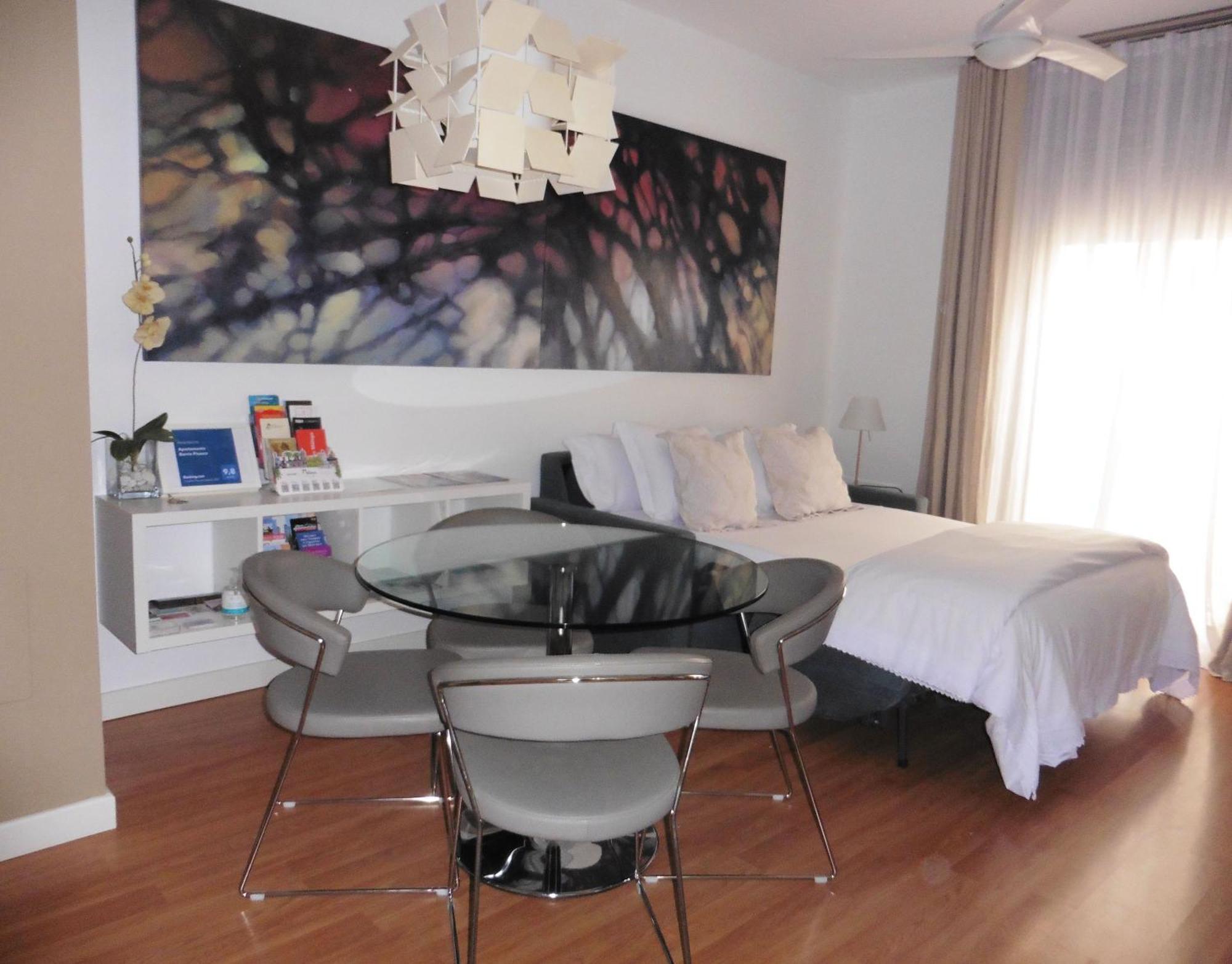 Apartamento Barrio Picasso Málaga Esterno foto